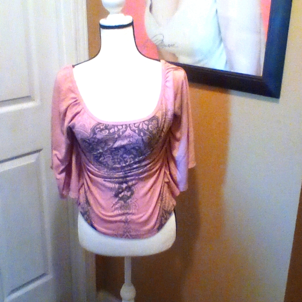 Low cut blouse